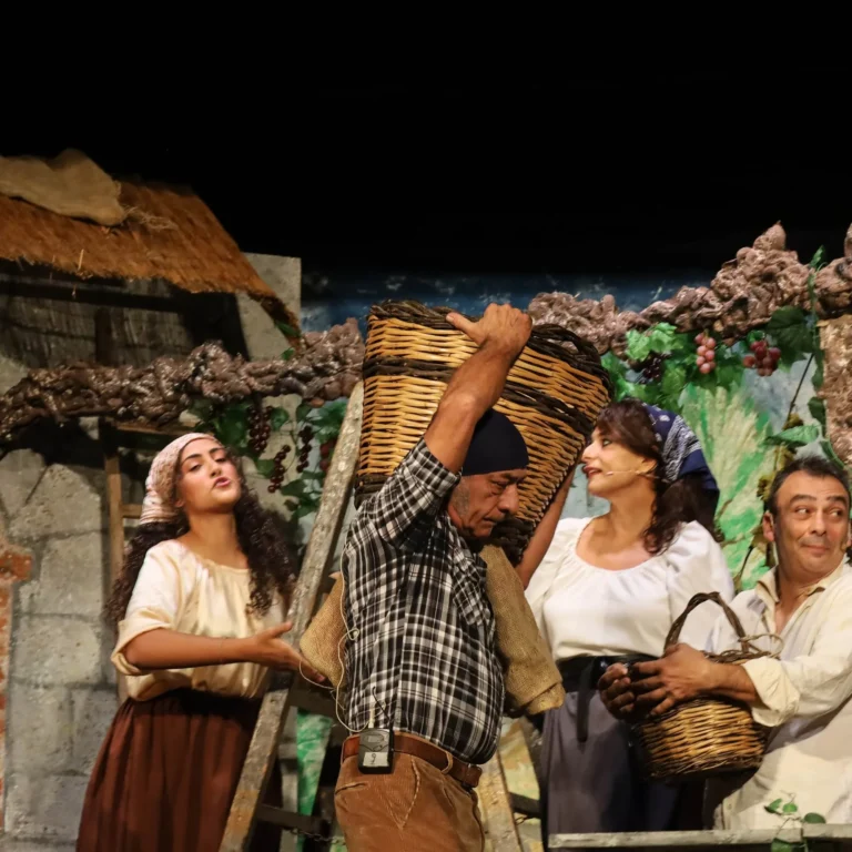 Annata ricca, massaru cuntentu, Compagnia Teatrale Jonica: foto di scena