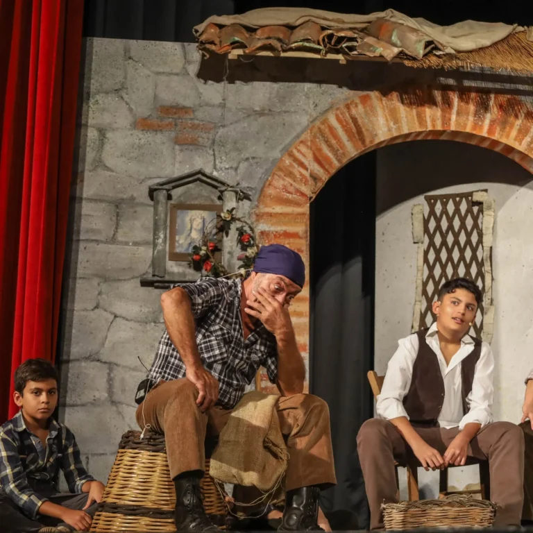 Annata ricca, massaru cuntentu, Compagnia Teatrale Jonica: foto di scena