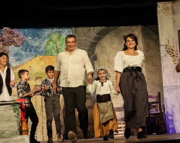 Annata ricca, massaru cuntentu, Compagnia Teatrale Jonica: foto di scena