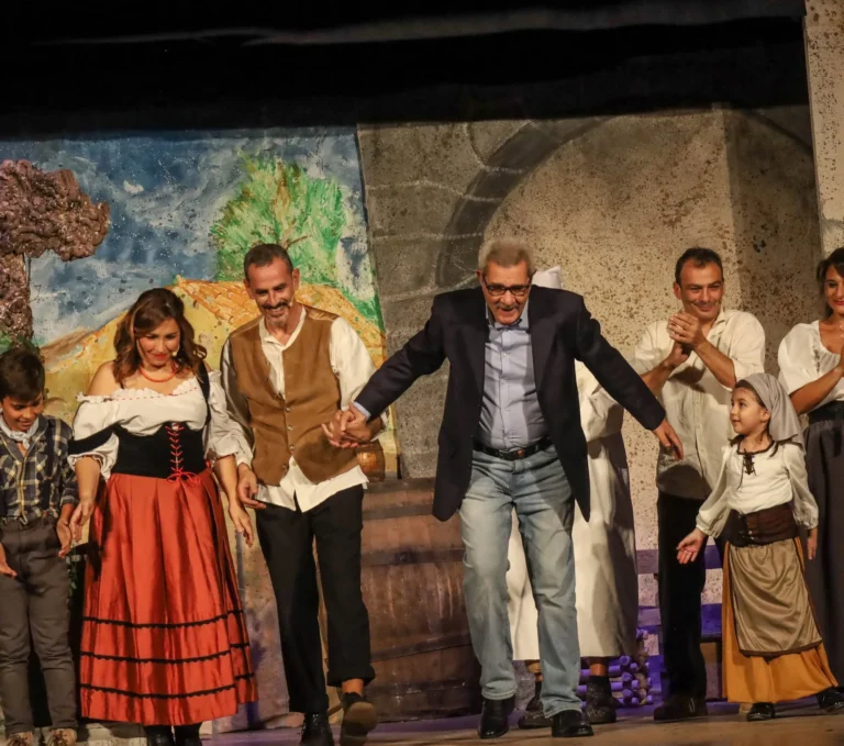 Annata ricca, massaru cuntentu, Compagnia Teatrale Jonica: foto di scena