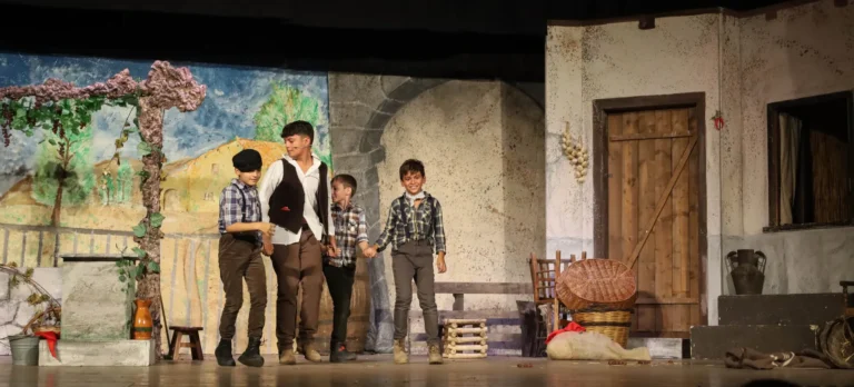 Annata ricca, massaru cuntentu, Compagnia Teatrale Jonica: foto di scena