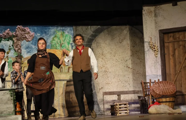 Annata ricca, massaru cuntentu, Compagnia Teatrale Jonica: foto di scena