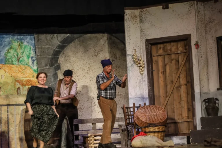 Annata ricca, massaru cuntentu, Compagnia Teatrale Jonica: foto di scena