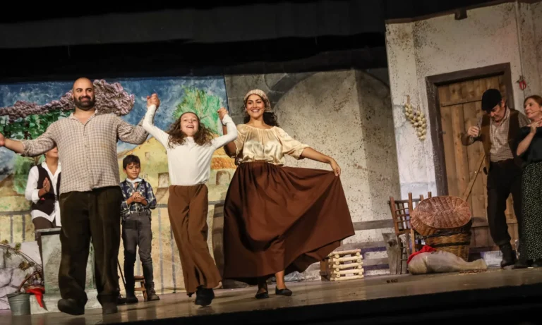 Annata ricca, massaru cuntentu, Compagnia Teatrale Jonica: foto di scena