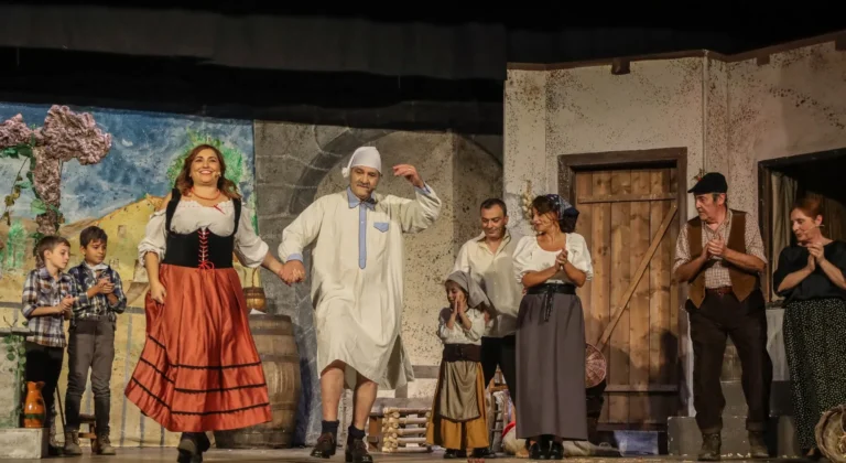 Annata ricca, massaru cuntentu, Compagnia Teatrale Jonica: foto di scena