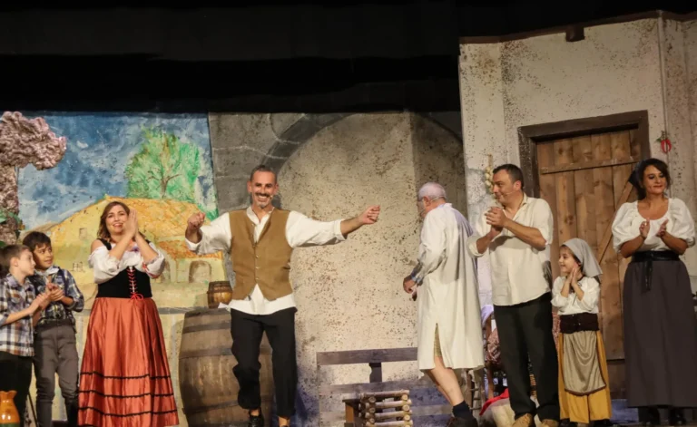 Annata ricca, massaru cuntentu, Compagnia Teatrale Jonica: foto di scena