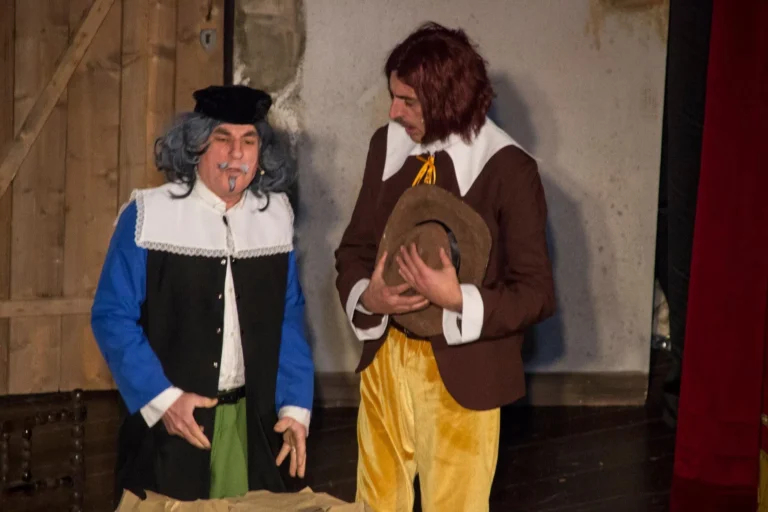 I promessi sposi, Compagnia Teatrale Jonica: foto di scena