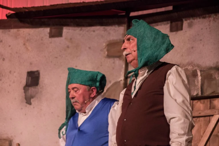 I promessi sposi, Compagnia Teatrale Jonica: foto di scena