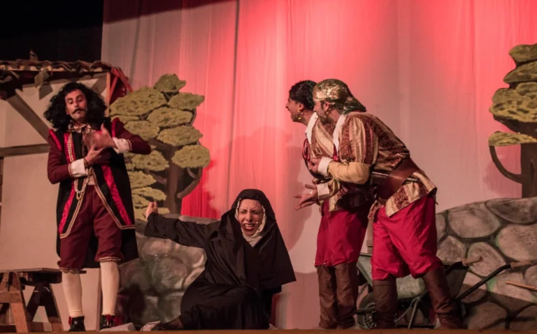I promessi sposi, Compagnia Teatrale Jonica: foto di scena