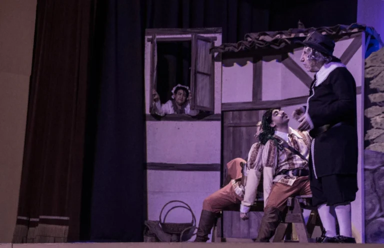 I promessi sposi, Compagnia Teatrale Jonica: foto di scena