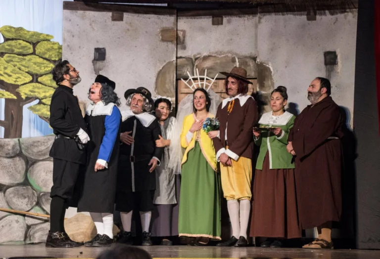 I promessi sposi, Compagnia Teatrale Jonica: foto di scena