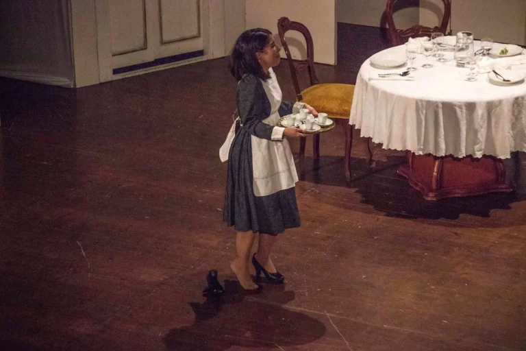 La governante, Compagnia Teatrale Jonica: foto di scena