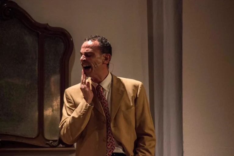 La governante, Compagnia Teatrale Jonica: foto di scena