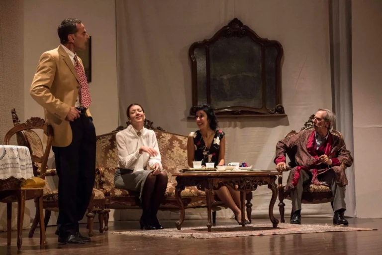 La governante, Compagnia Teatrale Jonica: foto di scena