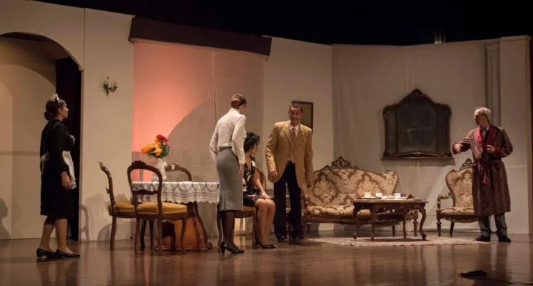 La governante, Compagnia Teatrale Jonica: foto di scena