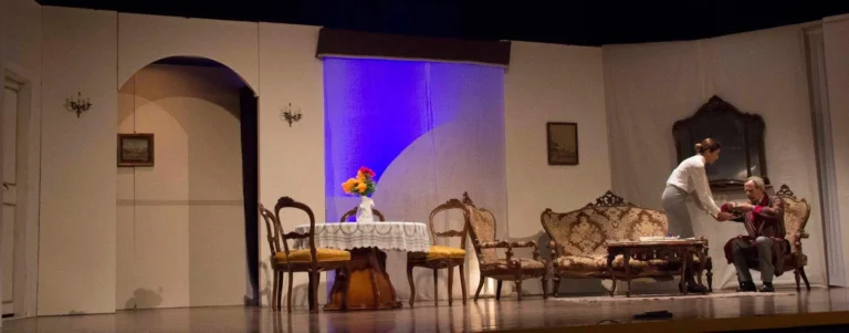 La governante, Compagnia Teatrale Jonica: foto di scena