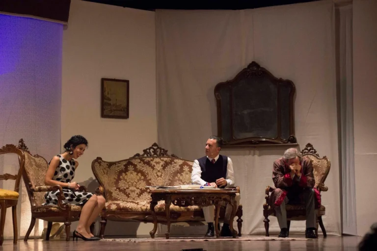 La governante, Compagnia Teatrale Jonica: foto di scena