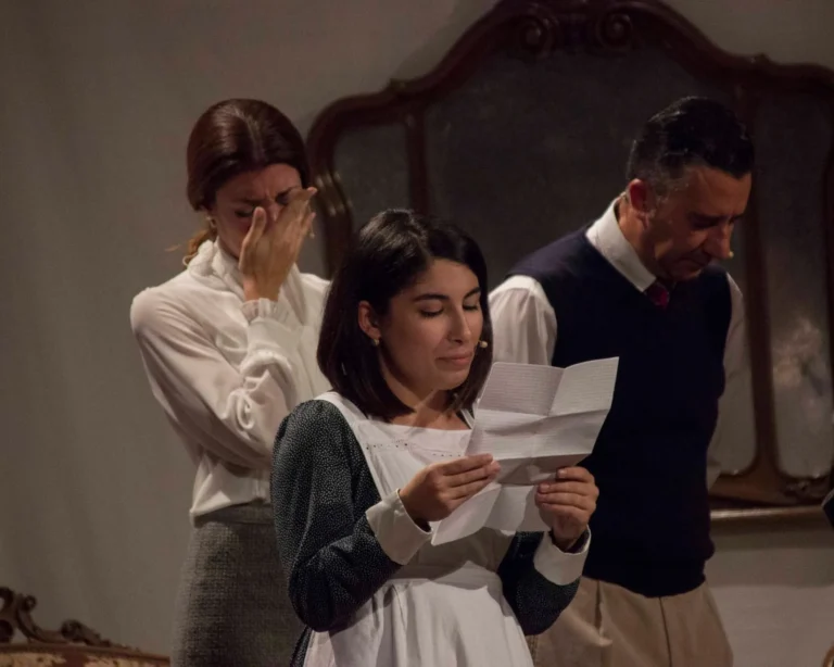 La governante, Compagnia Teatrale Jonica: foto di scena