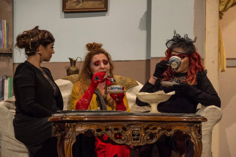 Spirito allegro, Compagnia Teatrale Jonica: foto di scena