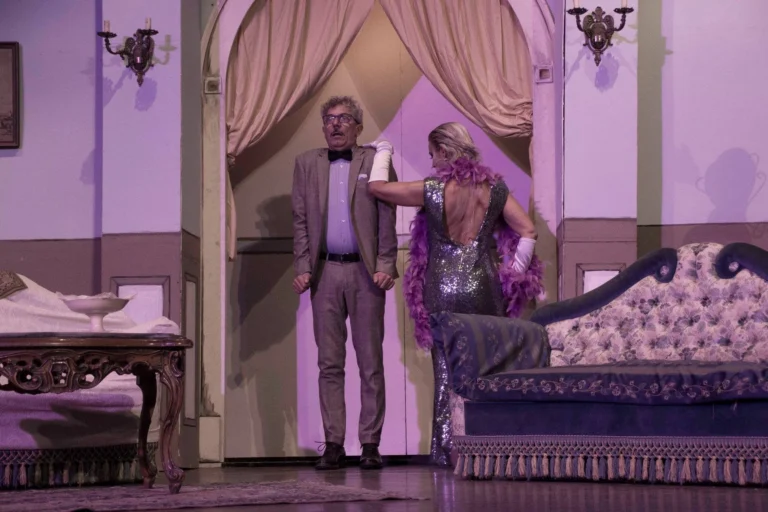 Spirito allegro, Compagnia Teatrale Jonica: foto di scena