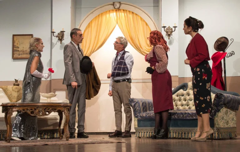 Spirito allegro, Compagnia Teatrale Jonica: foto di scena