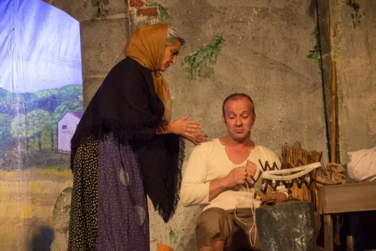 U sapiti com'è, Compagnia Teatrale Jonica: foto di scena