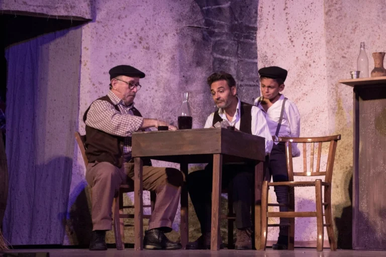 U sapiti com'è, Compagnia Teatrale Jonica: foto di scena