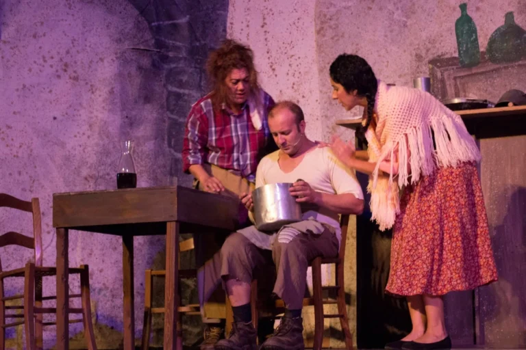 U sapiti com'è, Compagnia Teatrale Jonica: foto di scena