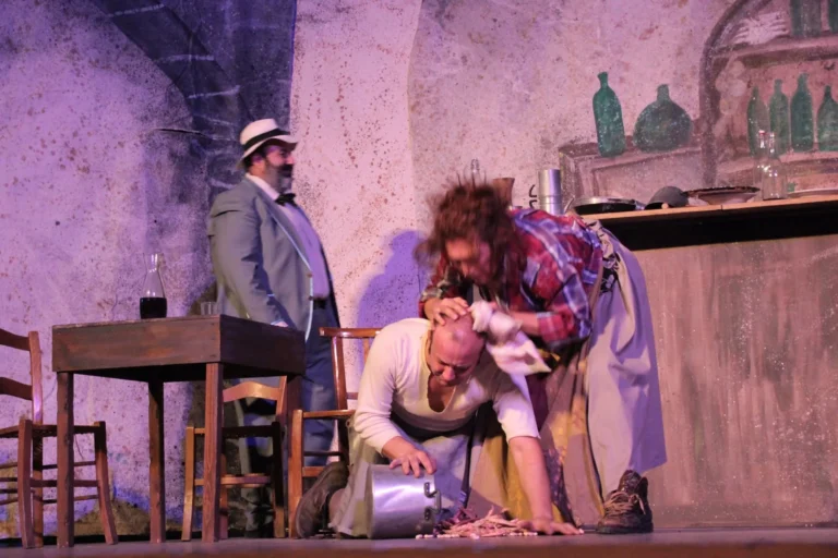 U sapiti com'è, Compagnia Teatrale Jonica: foto di scena