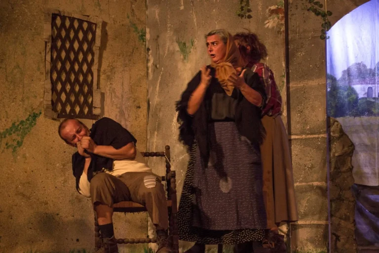 U sapiti com'è, Compagnia Teatrale Jonica: foto di scena