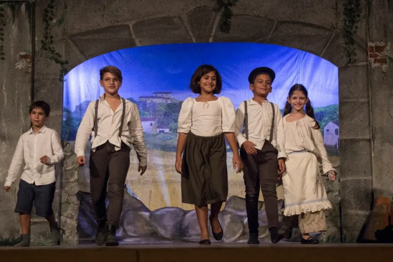 U sapiti com'è, Compagnia Teatrale Jonica: foto di scena