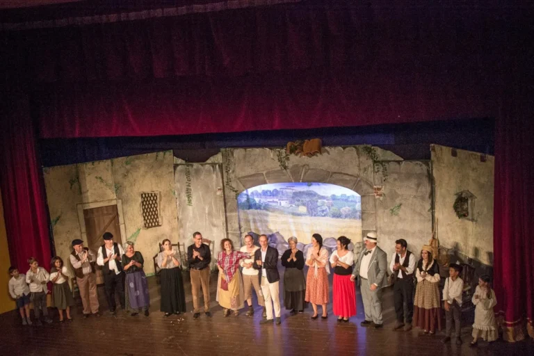 U sapiti com'è, Compagnia Teatrale Jonica: foto di scena