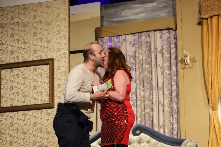 Ho affittato un maggiordomo, Compagnia Teatrale Jonica: foto di scena