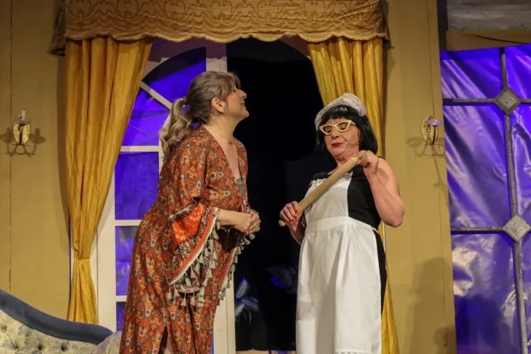 Ho affittato un maggiordomo, Compagnia Teatrale Jonica: foto di scena