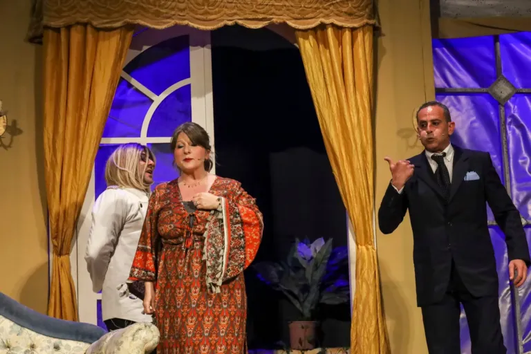 Ho affittato un maggiordomo, Compagnia Teatrale Jonica: foto di scena