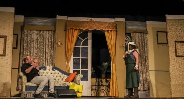 Ho affittato un maggiordomo, Compagnia Teatrale Jonica: foto di scena