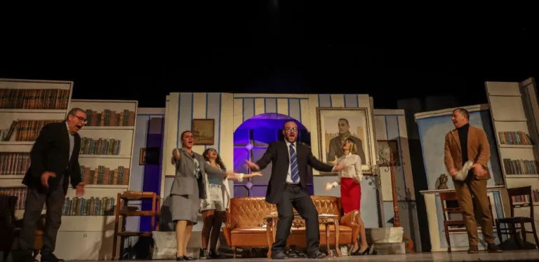 L'avventura di Ernesto, Compagnia Teatrale Jonica: foto di scena