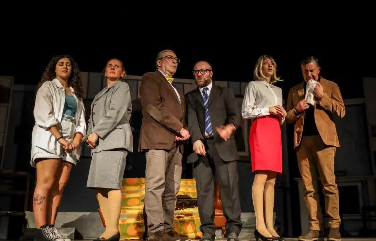 L'avventura di Ernesto, Compagnia Teatrale Jonica: foto di scena