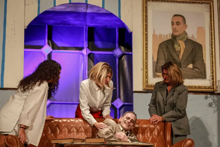 L'avventura di Ernesto, Compagnia Teatrale Jonica: foto di scena