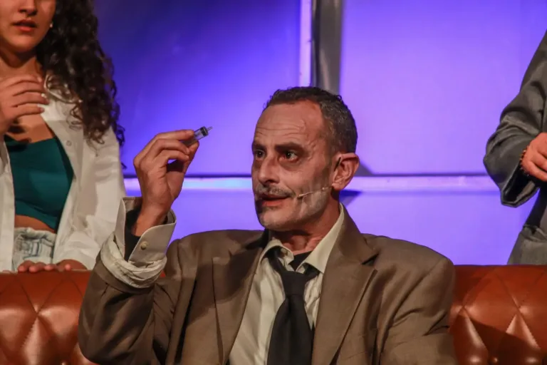 L'avventura di Ernesto, Compagnia Teatrale Jonica: foto di scena