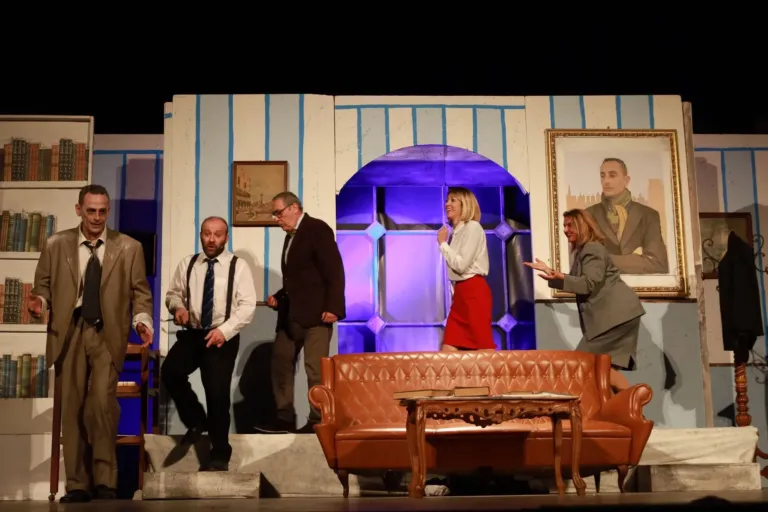 L'avventura di Ernesto, Compagnia Teatrale Jonica: foto di scena
