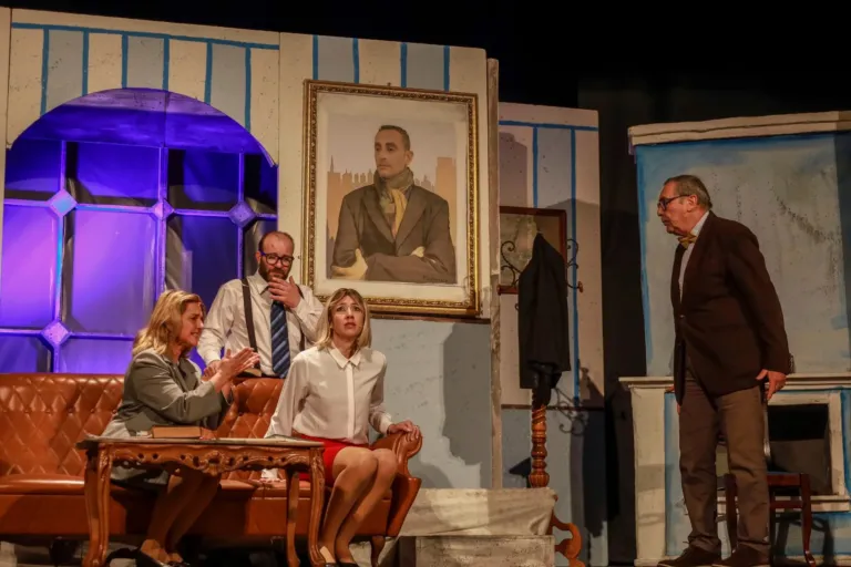 L'avventura di Ernesto, Compagnia Teatrale Jonica: foto di scena