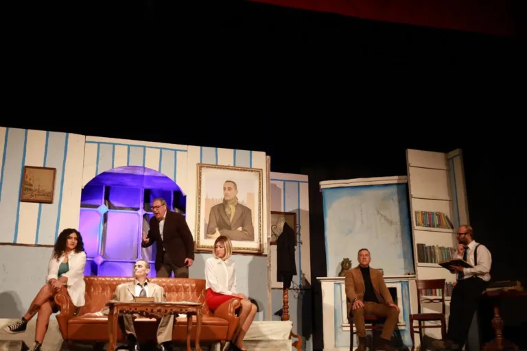 L'avventura di Ernesto, Compagnia Teatrale Jonica: foto di scena