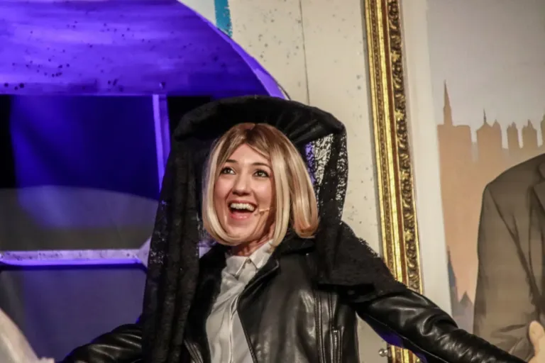 L'avventura di Ernesto, Compagnia Teatrale Jonica: foto di scena