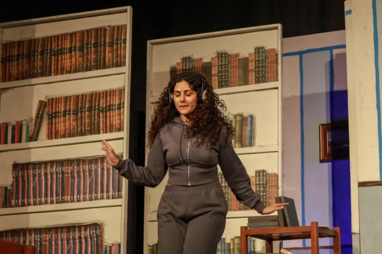 L'avventura di Ernesto, Compagnia Teatrale Jonica: foto di scena
