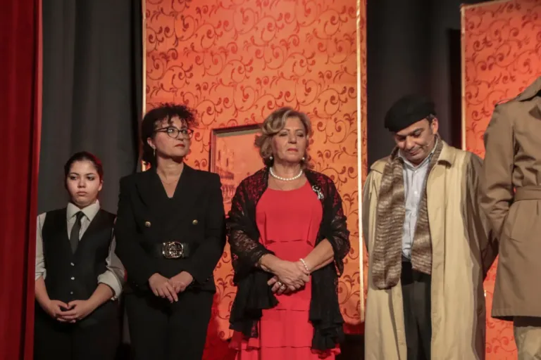 L'ispettore, Compagnia Teatrale Jonica: foto di scena