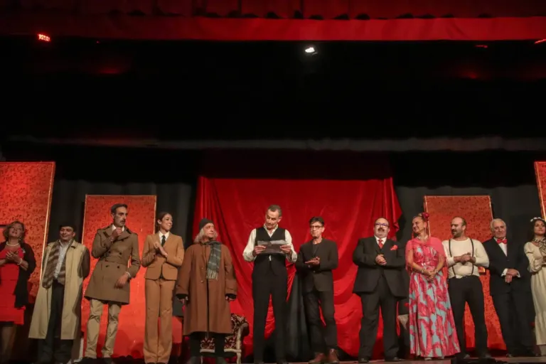 L'ispettore, Compagnia Teatrale Jonica: foto di scena