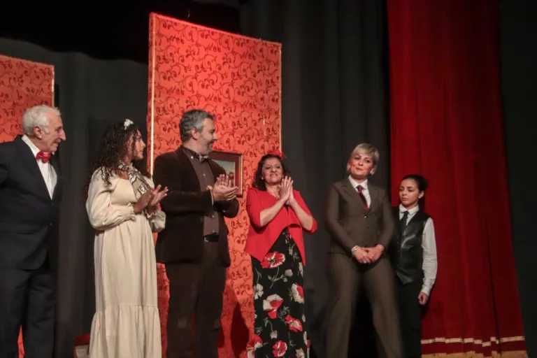 L'ispettore, Compagnia Teatrale Jonica: foto di scena