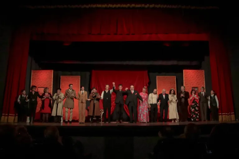 L'ispettore, Compagnia Teatrale Jonica: foto di scena