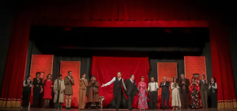L'ispettore, Compagnia Teatrale Jonica: foto di scena